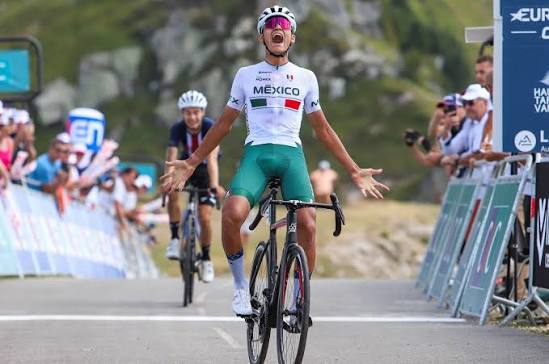 Isaac Del Toro Romero unterzeichnet Langzeitvertrag mit UAE Team Emirates